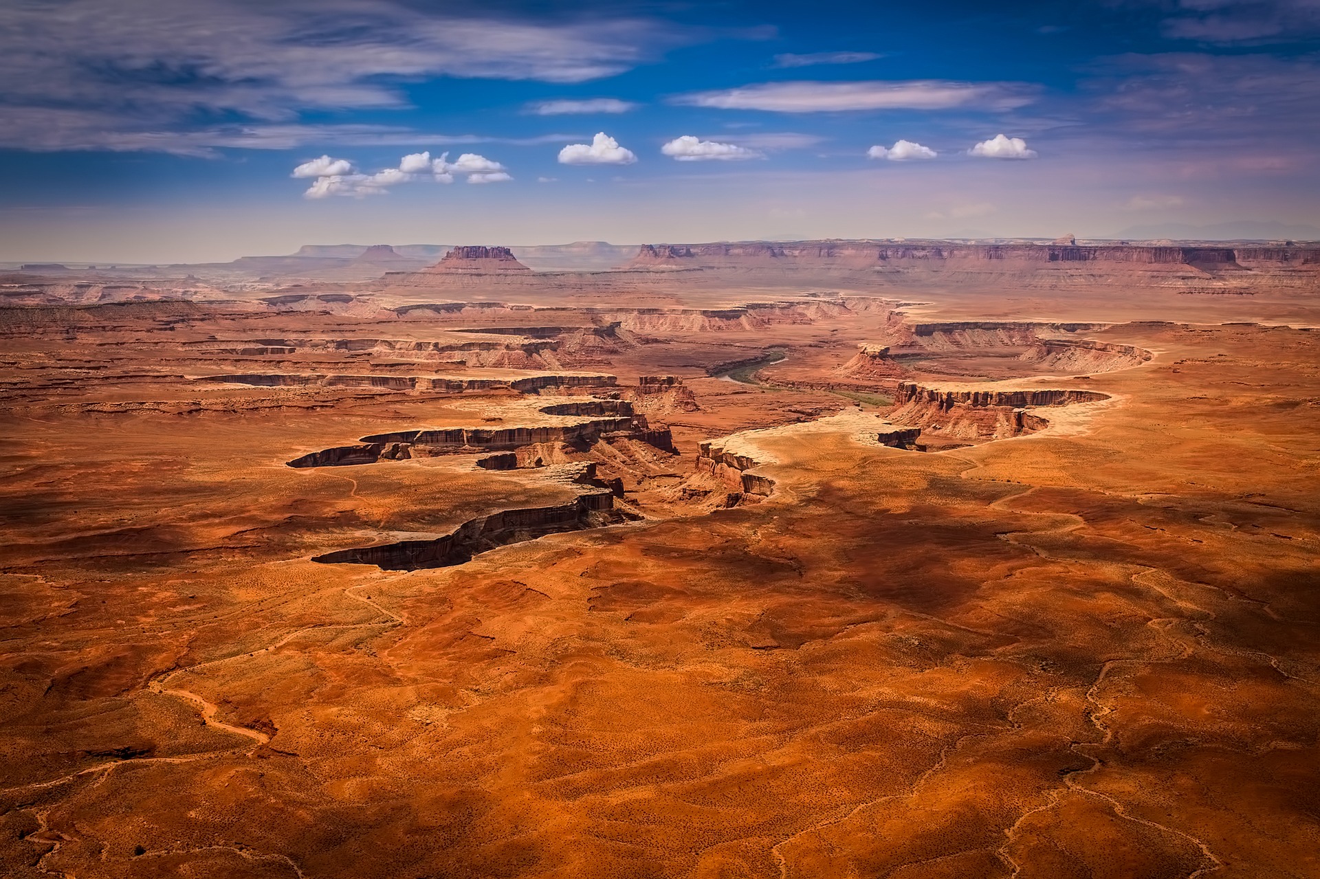 Utah's Mighty 5 - Canyonlands National Park - The Maze of Canyons